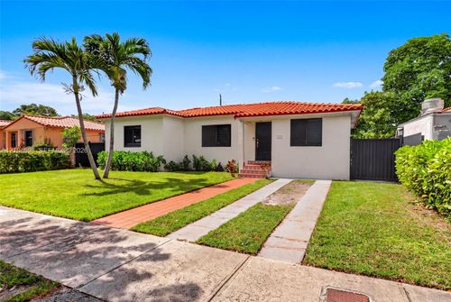 220 Sw 51st Ct, Coral Gables, FL, 33134-1287 | Card Image