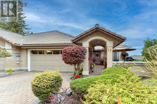14-4400 Gallaghers Dr E, Kelowna, BC, V1W3Z8 | Card Image