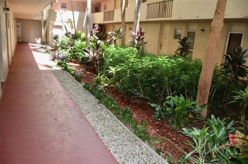 apt-107-406 Nw 68th Ave, Plantation, FL, 33317-7568 | Card Image