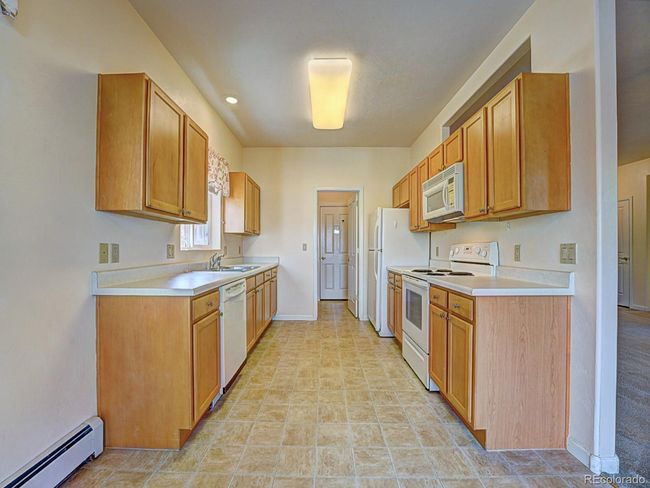 Kitchen | Image 6