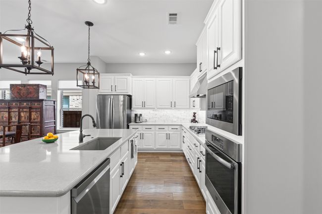 1924 Grey Bark St, House other with 4 bedrooms, 4 bathrooms and null parking in Aledo TX | Image 8