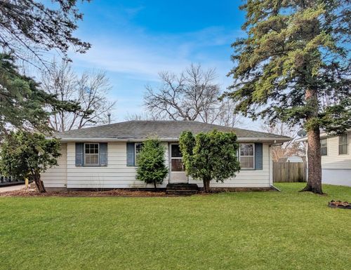 2940 115th Ave Nw, Coon Rapids, MN, 55433-2832 | Card Image