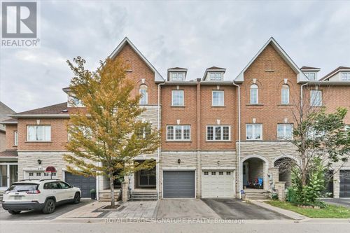 587 Candlestick Cir, Mississauga, ON, L4Z0B3 | Card Image