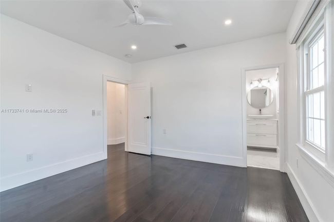 2341 Sw 16 Th Ter, House other with 4 bedrooms, 5 bathrooms and null parking in Miami FL | Image 34