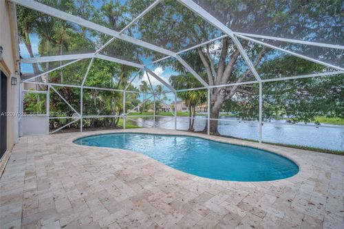 467 Sw 191st Terrace, Pembroke Pines, FL, 33029 | Card Image