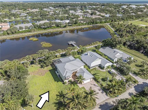 1026 Morningside Dr, Vero Beach, FL, 32963-3918 | Card Image