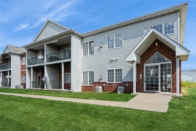 405 - 1345 Se Florence Drive, Condo with 2 bedrooms, 2 bathrooms and null parking in Waukee IA | Image 1