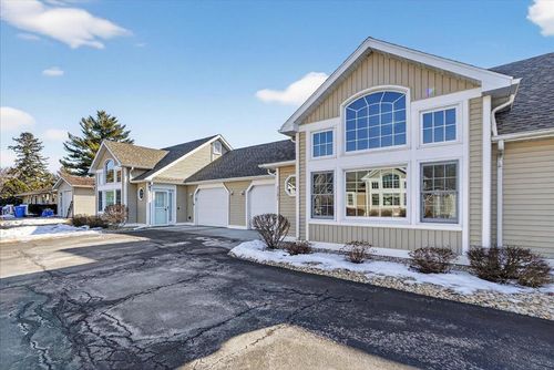 1121 Warner Street, BLACK EARTH, WI, 53515 | Card Image