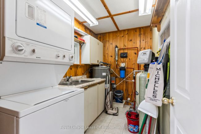 1700 Kushog Lake Rd, House other with 3 bedrooms, 2 bathrooms and 2 parking in Algonquin Highlands ON | Image 23
