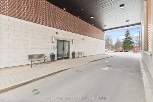305-89 Ridout St S, London, ON, N6C3X2 | Card Image