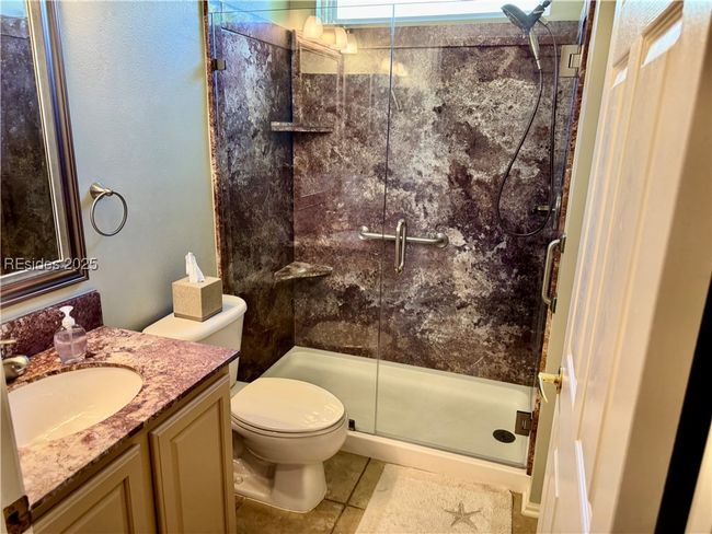 custom guest bath | Image 32