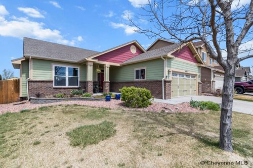 5828 Kenosha St, Cheyenne, WY, 82001-8538 | Card Image