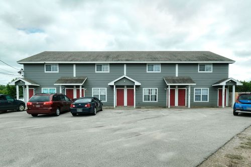 b-107 Castleberry Ct, Bertram, TX, 78605-4465 | Card Image