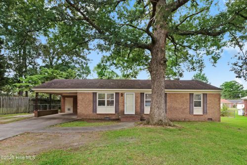 1108 Elanor Ave, Goldsboro, NC, 27530-9112 | Card Image