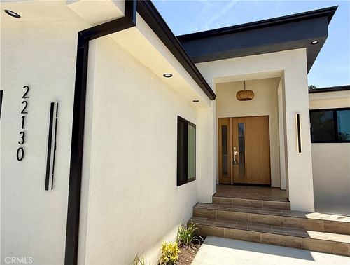 22130 Gault St, Canoga Park, CA, 91303-3201 | Card Image