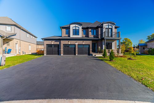 {{alt}} | Card Image