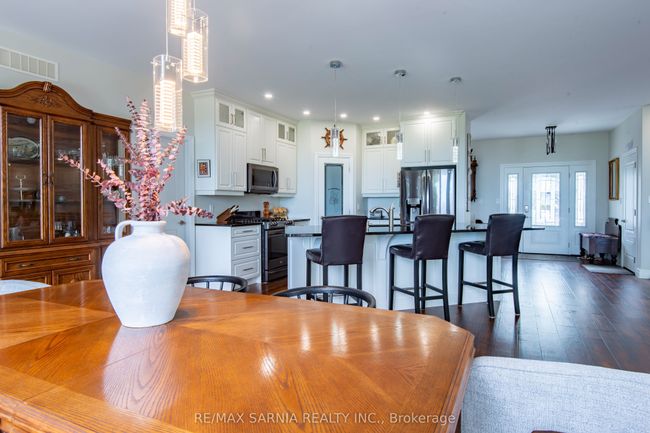 3394 Schram Dr, House other with 4 bedrooms, 3 bathrooms and 8 parking in Camlachie ON | Image 21