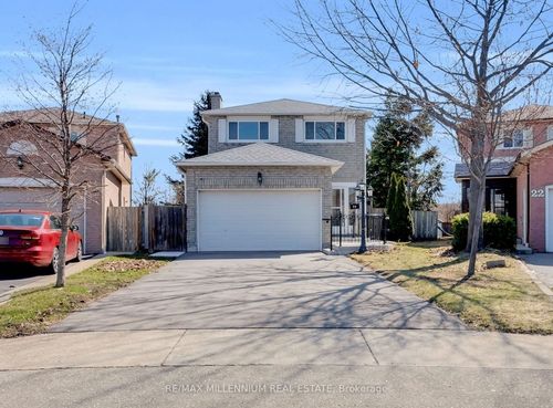 20 Kesteven Cres, Brampton, ON, L6W4E1 | Card Image