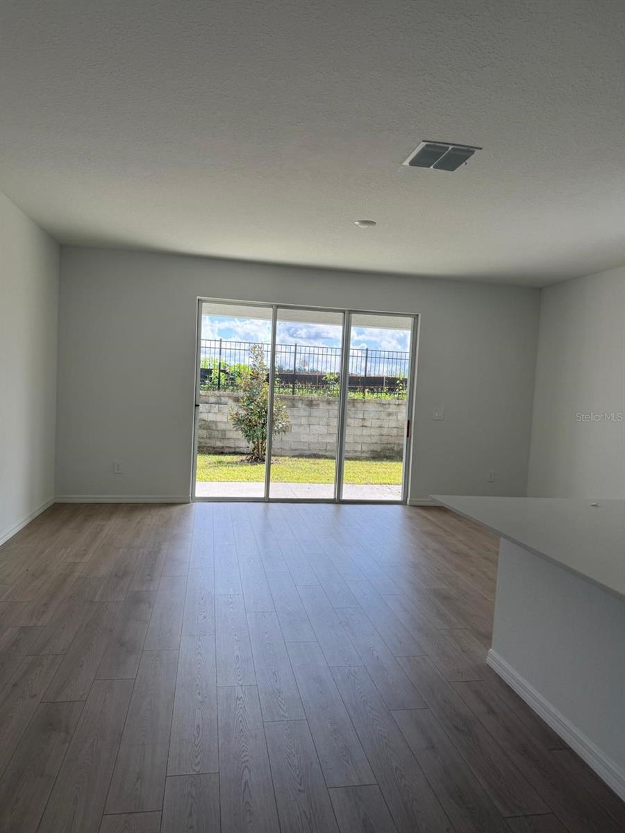 Residential Lease in DAVENPORT 5