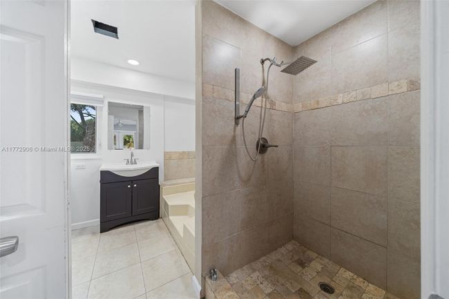 15696 Ferris Pl, House other with 5 bedrooms, 3 bathrooms and null parking in LOXAHATCHEE FL | Image 36