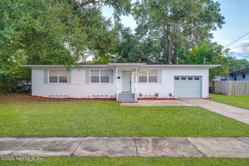 6822 Buttontree Ln S, Jacksonville, FL, 32277-3609 | Card Image