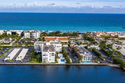 514 - 2860 S Ocean Boulevard, Condo with 3 bedrooms, 2 bathrooms and null parking in Palm Beach FL | Image 1