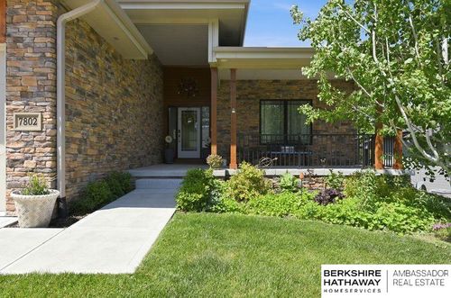 7802 N 166th St, Bennington, NE, 68007-2902 | Card Image