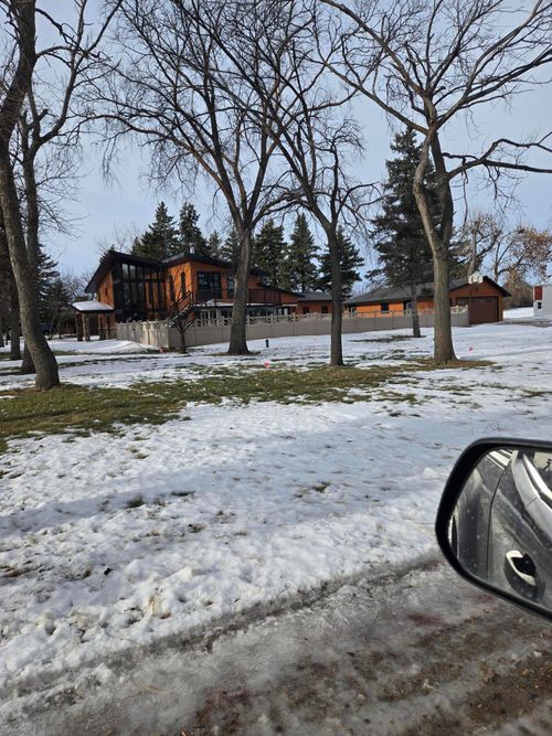 1306 1st St, Britton, SD, 57430-2282 | Card Image