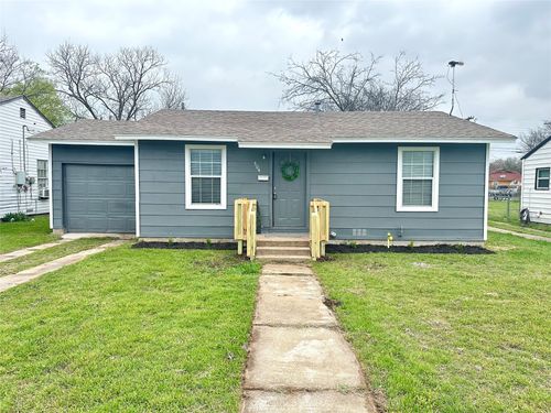 504 Bales St, Cleburne, TX, 76033-4455 | Card Image