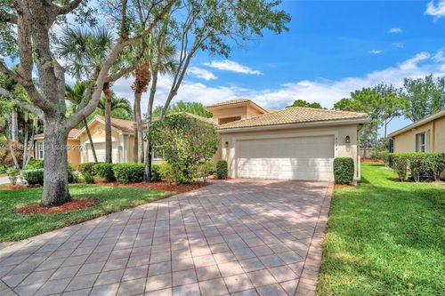 6843 Montrose Way, Boynton Beach, FL, 33437-3991 | Card Image
