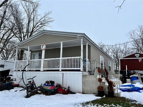 27 Lakeview Rd, Gays, IL, 61928-9221 | Card Image