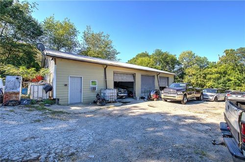 12 Serena St, Cartersville, GA, 30120-2622 | Card Image