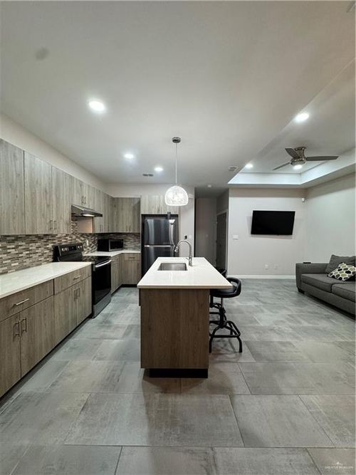 1506 New Orleans Cir, Pharr, TX, 78577-7246 | Card Image