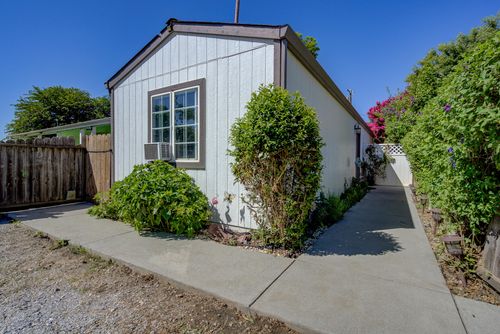 b-109 Ventura Ave, Gerber, CA, 96035-2104 | Card Image