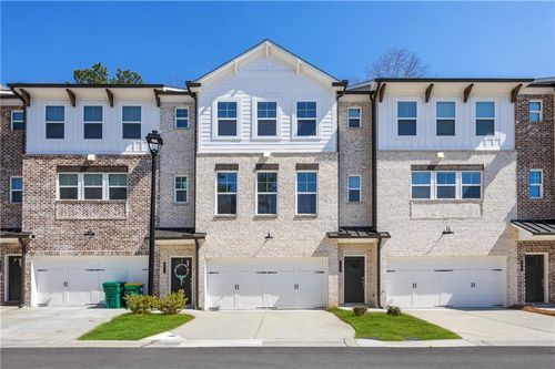 4017 Acer Ct, Peachtree Corners, GA, 30092-3599 | Card Image