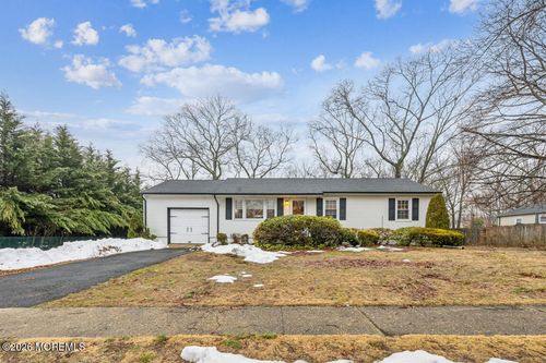 2 Northgate Dr, Howell, NJ, 07731-1815 | Card Image