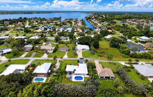 2497 Sw Manor Dr, Stuart, FL, 34994 | Card Image