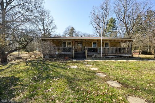 680 E State St, Barberton, OH, 44203-3707 | Card Image