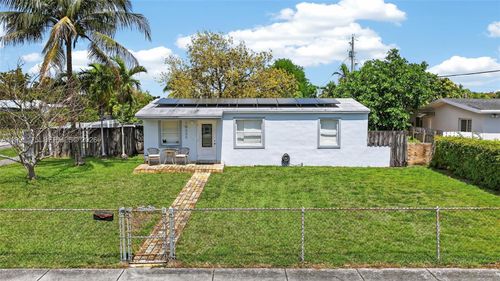 10055 Sw 52nd Ter, Miami, FL, 33165 | Card Image