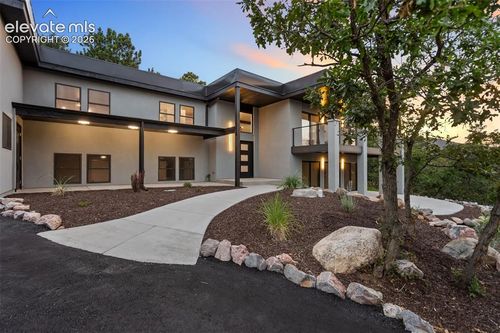 526 Penrose Blvd, Colorado Springs, CO, 80906-4237 | Card Image
