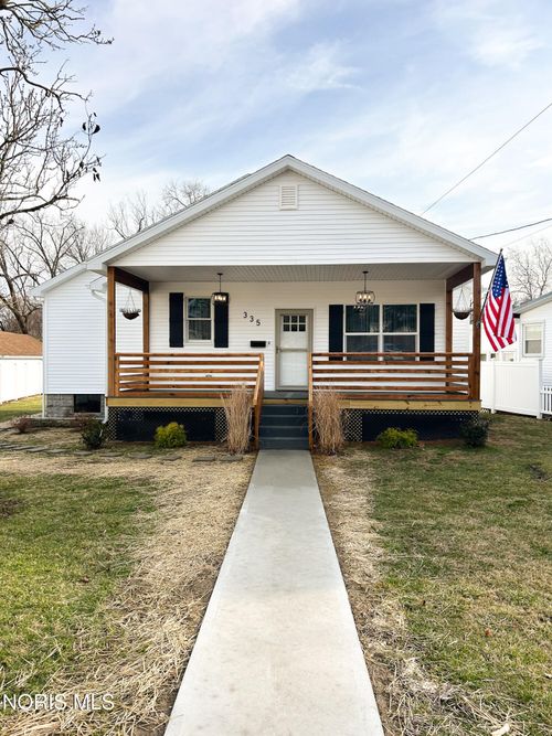 335 Benner St, Tiffin, OH, 44883-2708 | Card Image