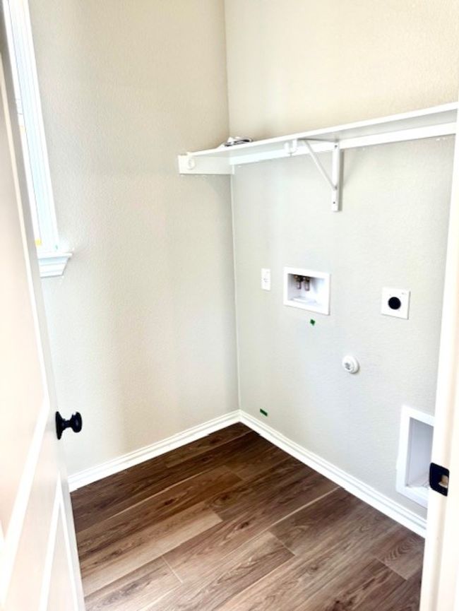370 Milkwood Ter, House other with 3 bedrooms, 2 bathrooms and 4 parking in Dripping Springs TX | Image 14