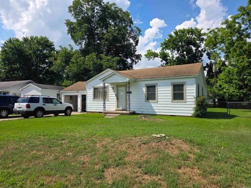 2 Wright Cir, North Little Rock, AR, 72117-5116 | Card Image