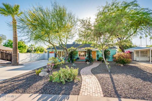 2930 N 16th Dr, Phoenix, AZ, 85015-6145 | Card Image