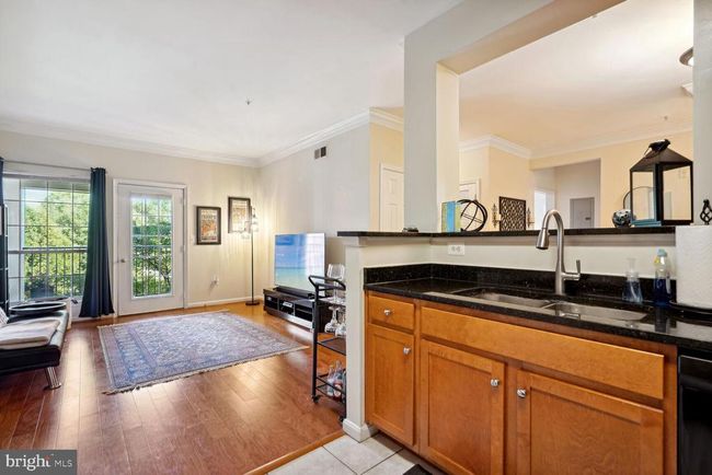 UNIT-208 - 4850 Eisenhower Ave, Condo with 2 bedrooms, 1 bathrooms and null parking in ALEXANDRIA VA | Image 14