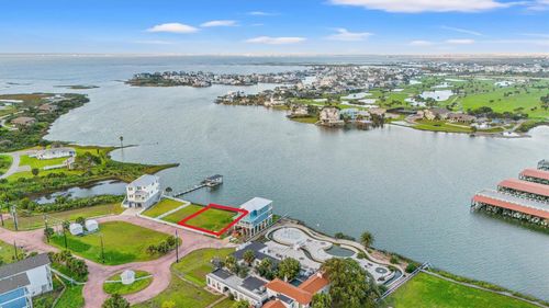 3531 Hudson St, Galveston, TX, 77554-2204 | Card Image