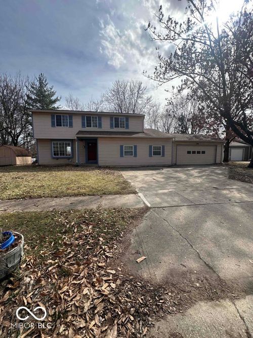 5155 Overland Ct, Indianapolis, IN, 46268-2492 | Card Image