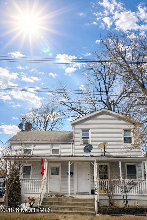 11 Hull Ave, Freehold, NJ, 07728-2117 | Card Image