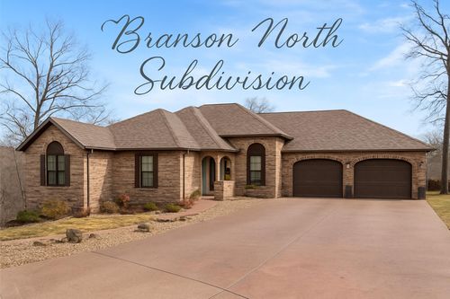 87 Westwood Dr, Branson, MO, 65616-3734 | Card Image