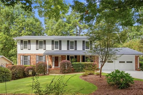 4301 Huntington Cir, Dunwoody, GA, 30338-6607 | Card Image